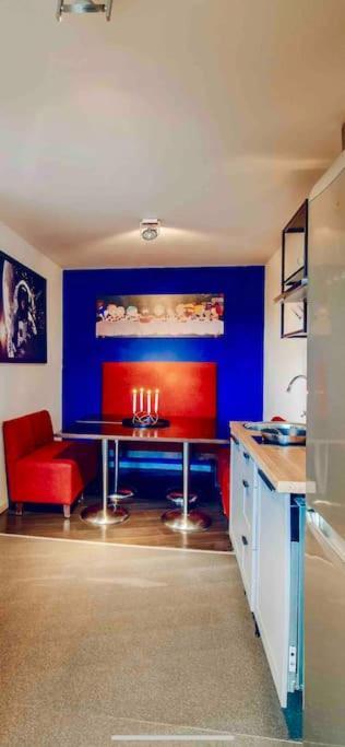 Apartamento Lovely 3bd - Rooftop - Jacuzzi&sauna *