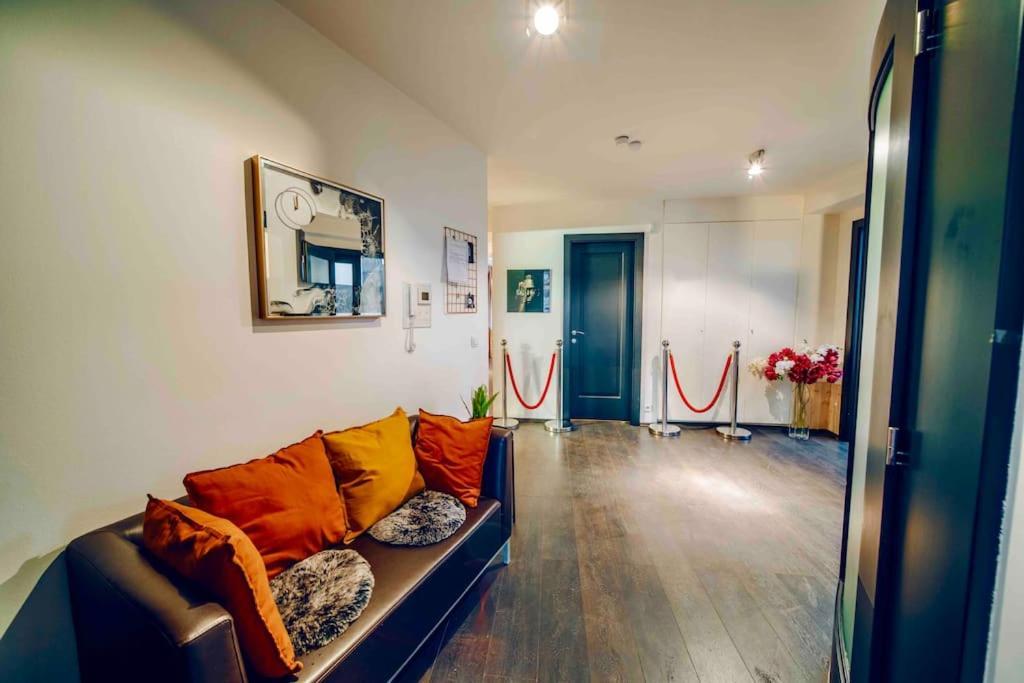 Lovely 3bd - Rooftop - Jacuzzi&sauna * Praga
